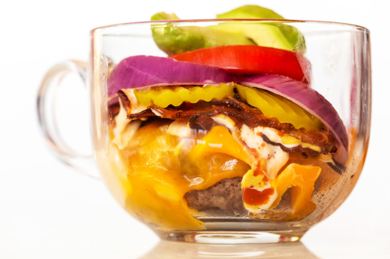 Jackie-Alpers-Photography_mug-bacon-cheese-burger